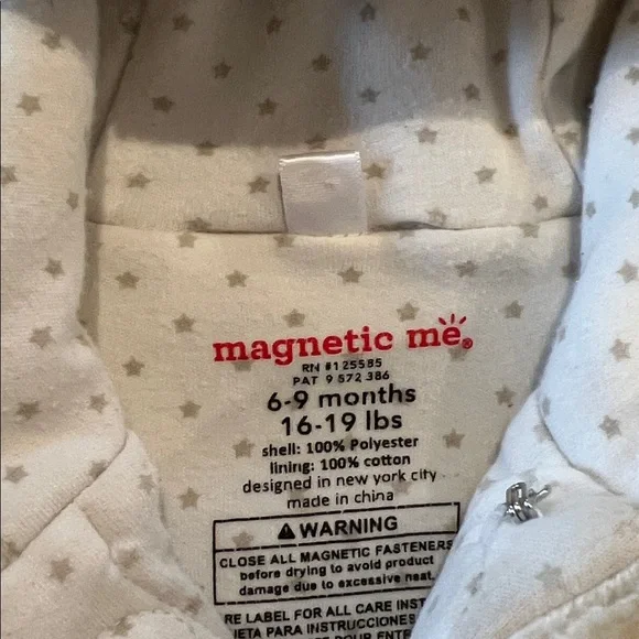 Magnetic me baby bunting 6-9 months - Picture 2 of 5